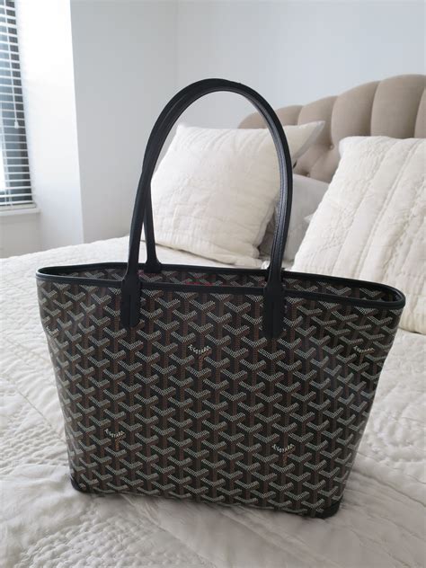 how much is a goyard tote in paris